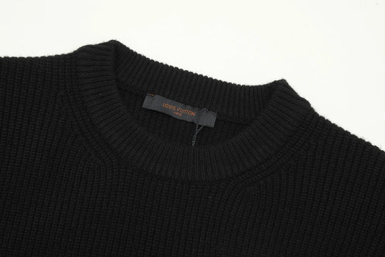 "VL" Knit