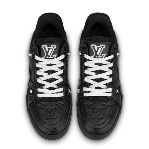 "VL All Black" Trainer