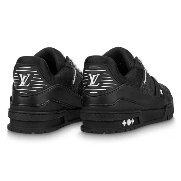 "VL All Black" Trainer